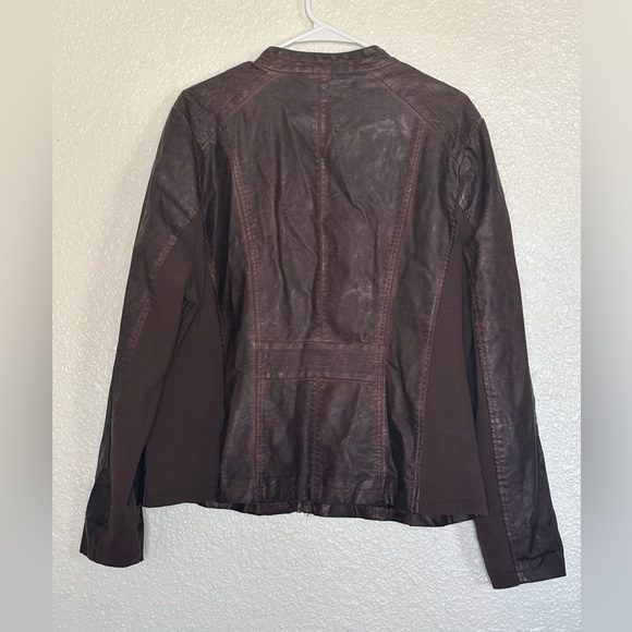 Maurices Faux Leather Brown Jacket Sz. 2 (Plus Sz.) - Picture 4 of 8